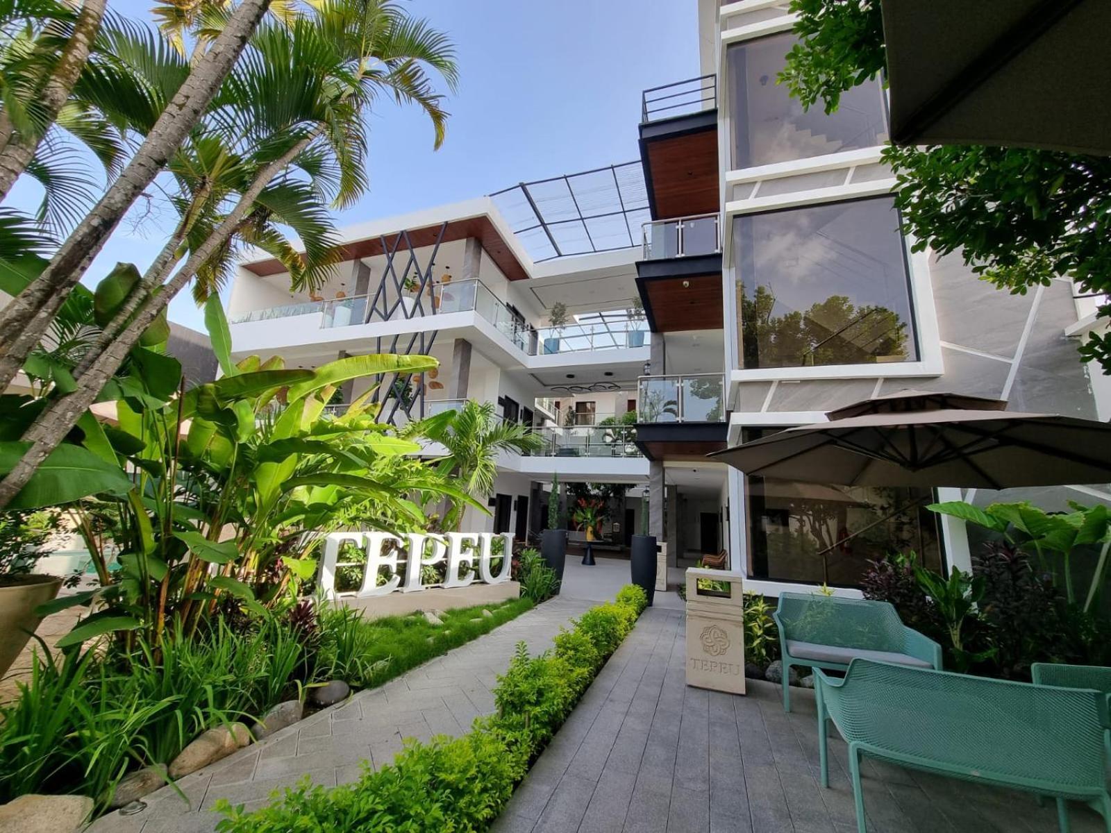 Hotel Tepeu Flores Exterior photo